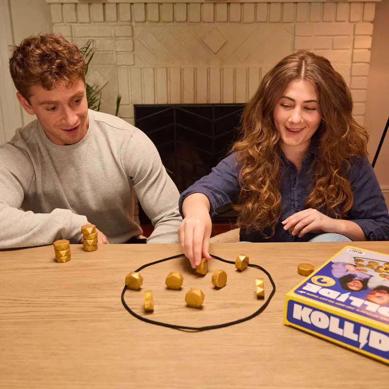 2-Player Magnetic Board Strategy Game Fun for All Ages